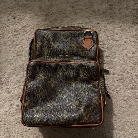 Louis Vuitton Handbags - Louis Vuitton Brown Monogram Bag